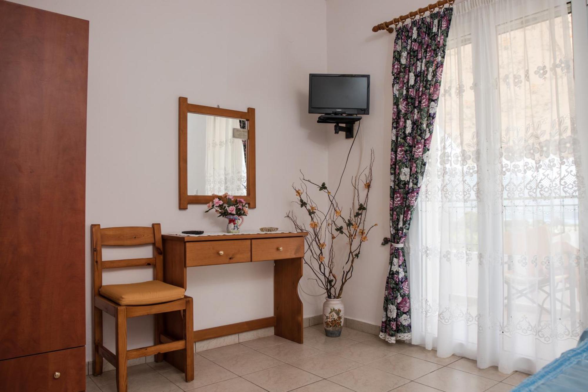 ספרטיה Anna Maria Apartments מראה חיצוני תמונה